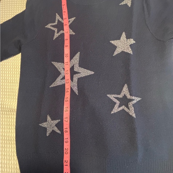 525 Women’s Navy Sweater with Silver Sparkle Stars Small New - Picture 8 of 8
